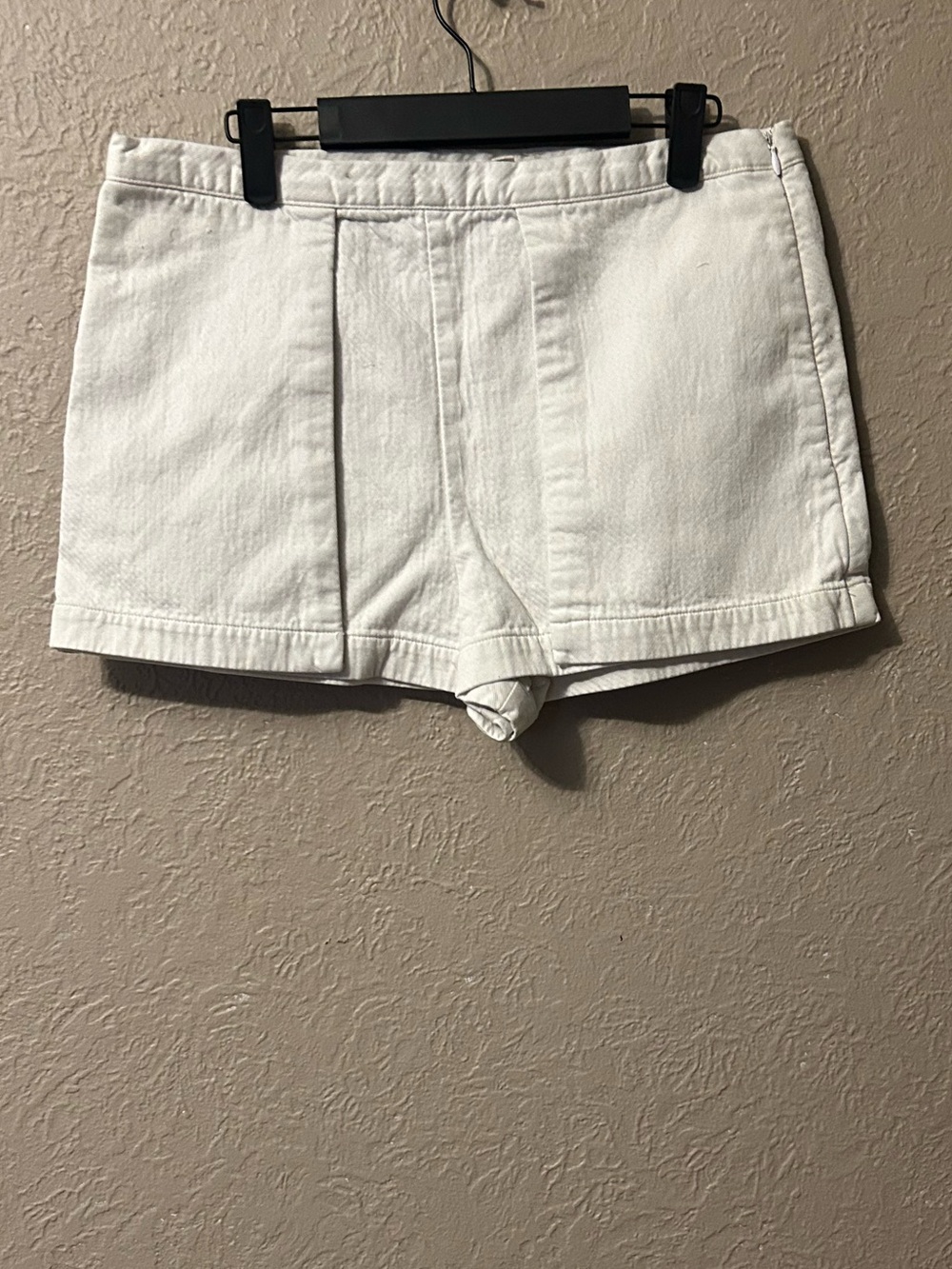 silence + noise White High-Waist Tailored Shorts